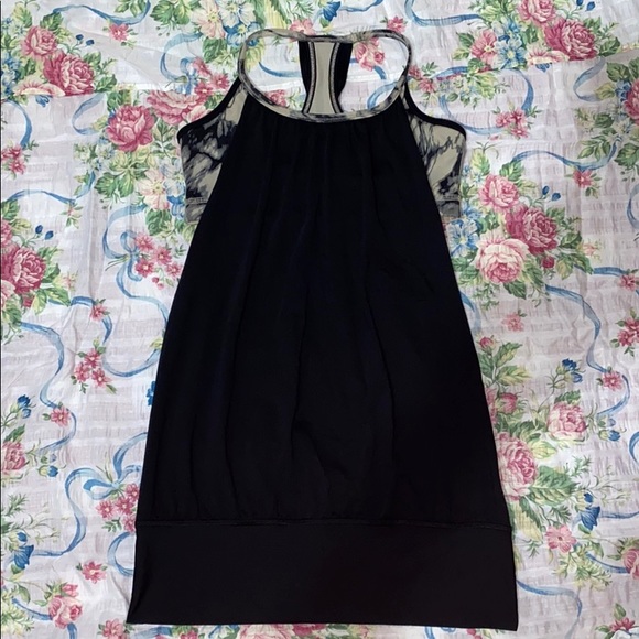 Lululemon Athletica Tanktop - Picture 1 of 4